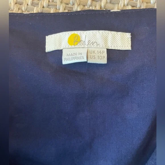 Boden women’s 10P Arwen Wrap Linen-Blend Midi Dress in Navy Polka Dot - Picture 5 of 13